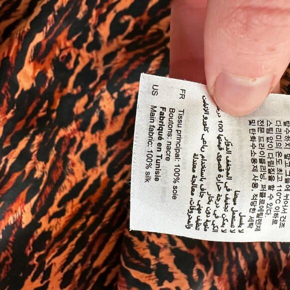 Sandro Paris Evie Leopard Print Silk Twill Shirt in Pastel Orange - Picture 5 of 7